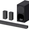 ساوند بار سوني HT-S20R بنظام صوت حقيقي 5.1 قناة Dolby Digital للتلفزيون، مزود بمضخم صوت (Subwoofer) وسماعات خلفية مدمجة، نظام مسرح منزلي 5.1 قناة بقدرة 400 واط، مع دعم اتصال Bluetooth وUSB وHDMI والمدخل البصري (Optical).